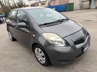 TOYOTA Yaris 1.4 D-4D 5P Sol senza nessun lavoro da fare
