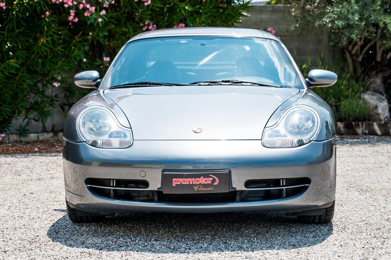 Porsche 911 996 Cabriolet Carrera 2