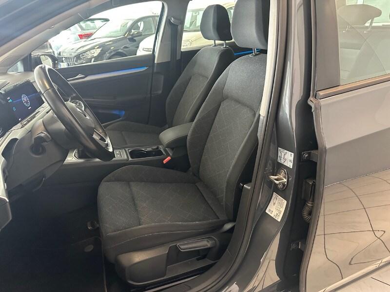 VOLKSWAGEN Golf 8ª serie Golf 1.0 TSI EVO Life