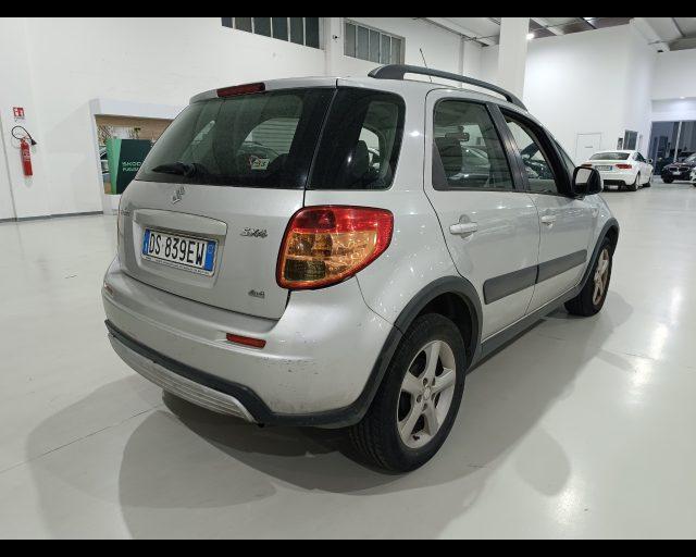 SUZUKI SX4 1.9 DDiS 4WD Outdoor Line