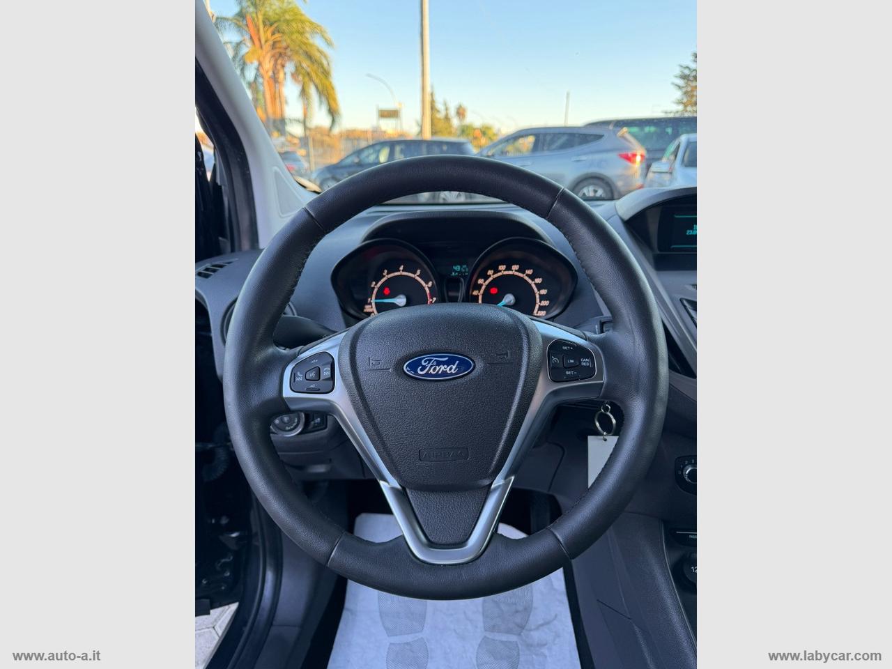 FORD Tourneo Courier 1.0 EcoBoost 100 CV TITANIUM