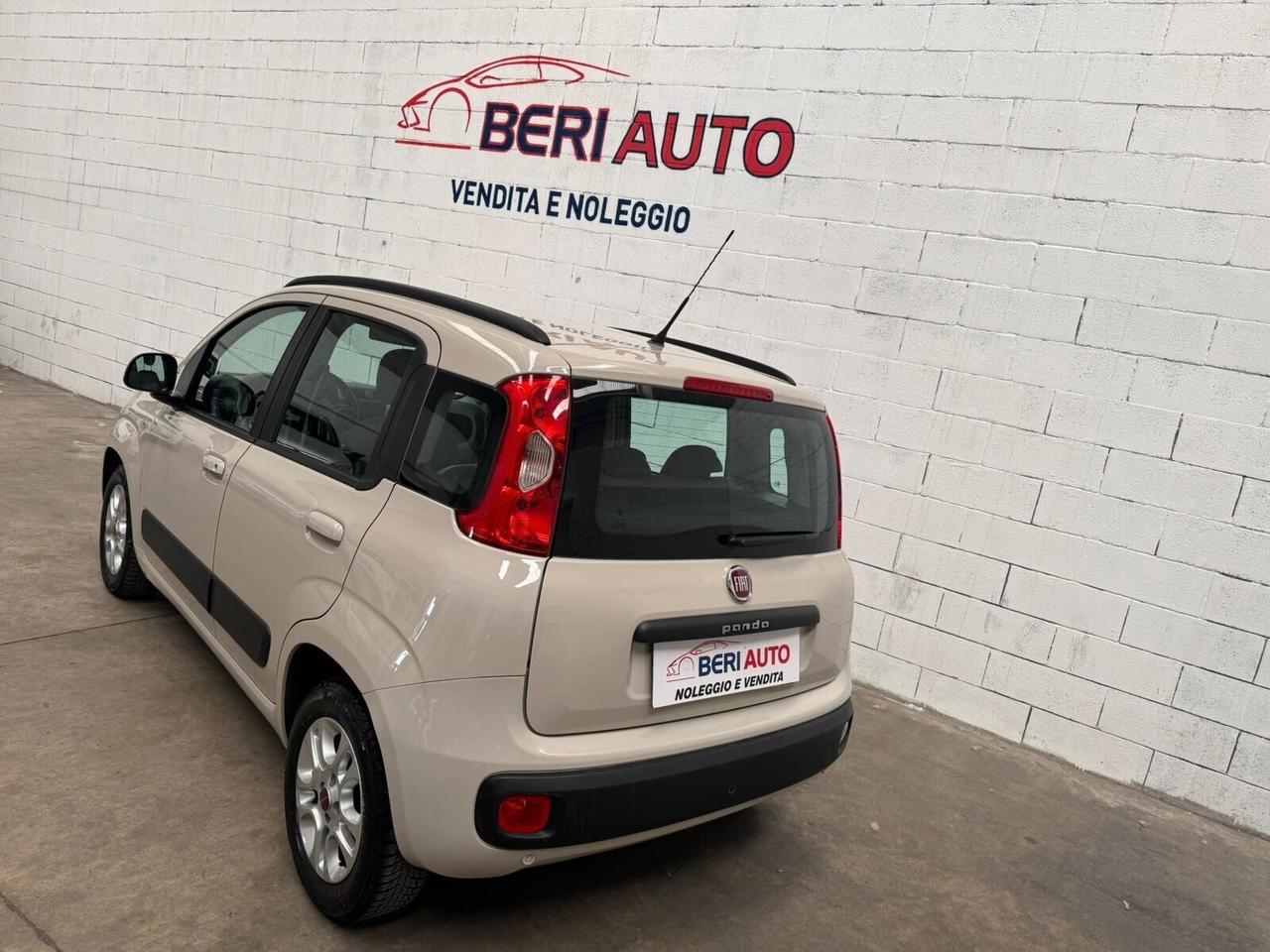 Fiat Panda 1.2 Lounge adatta neopatentati