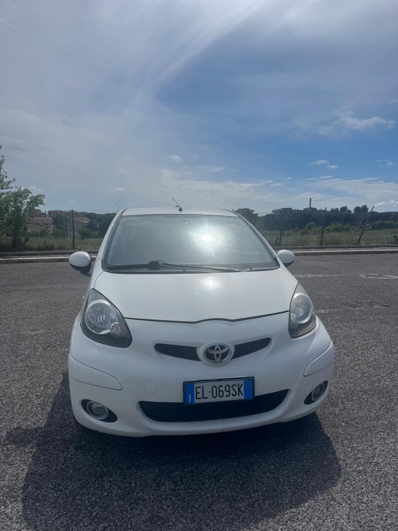 Toyota Aygo 1.0 12V VVT-i 5 porte Sol Connect
