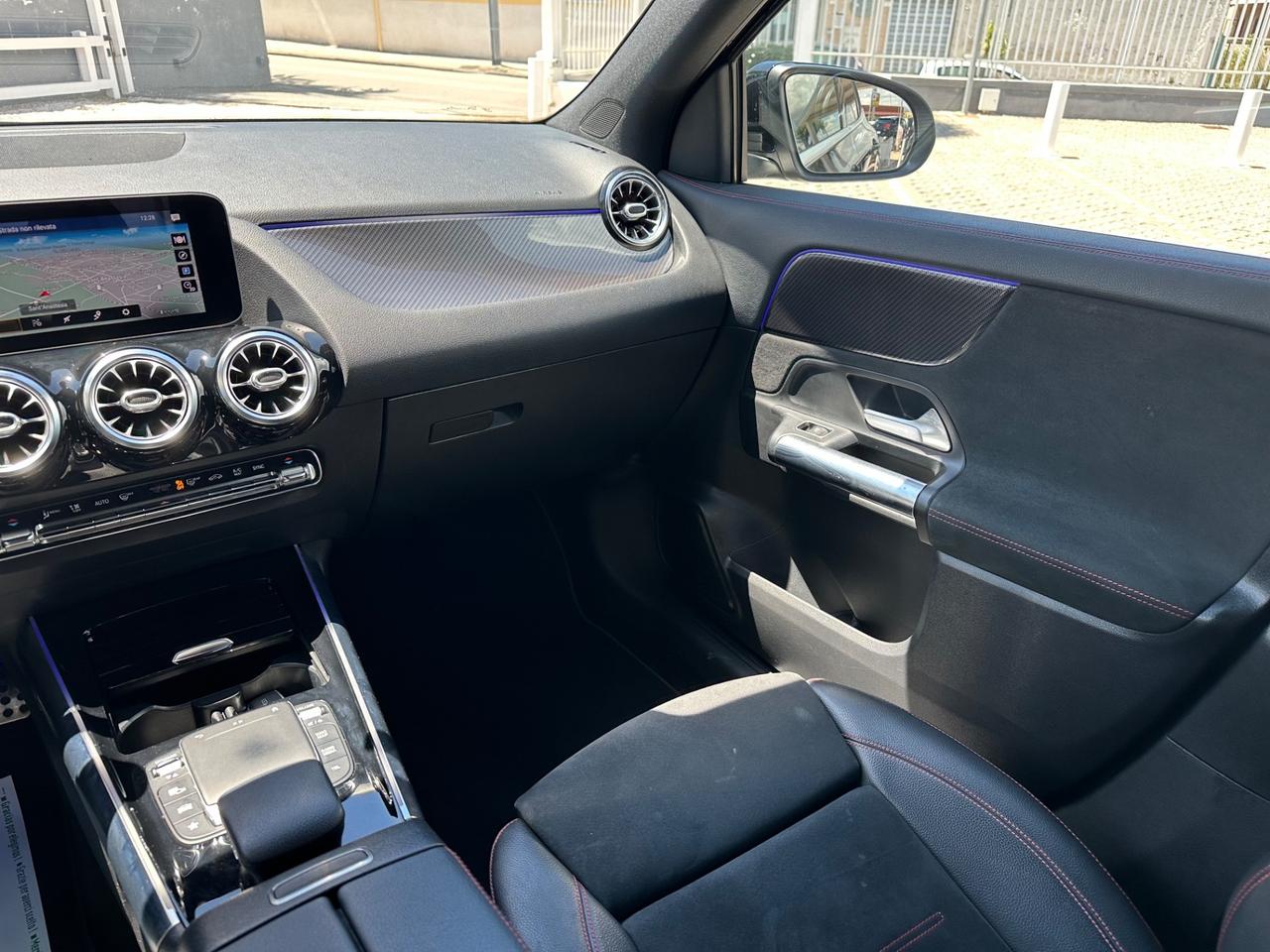 Mercedes-benz GLA 200d Automatic 4Matic Premium AMG