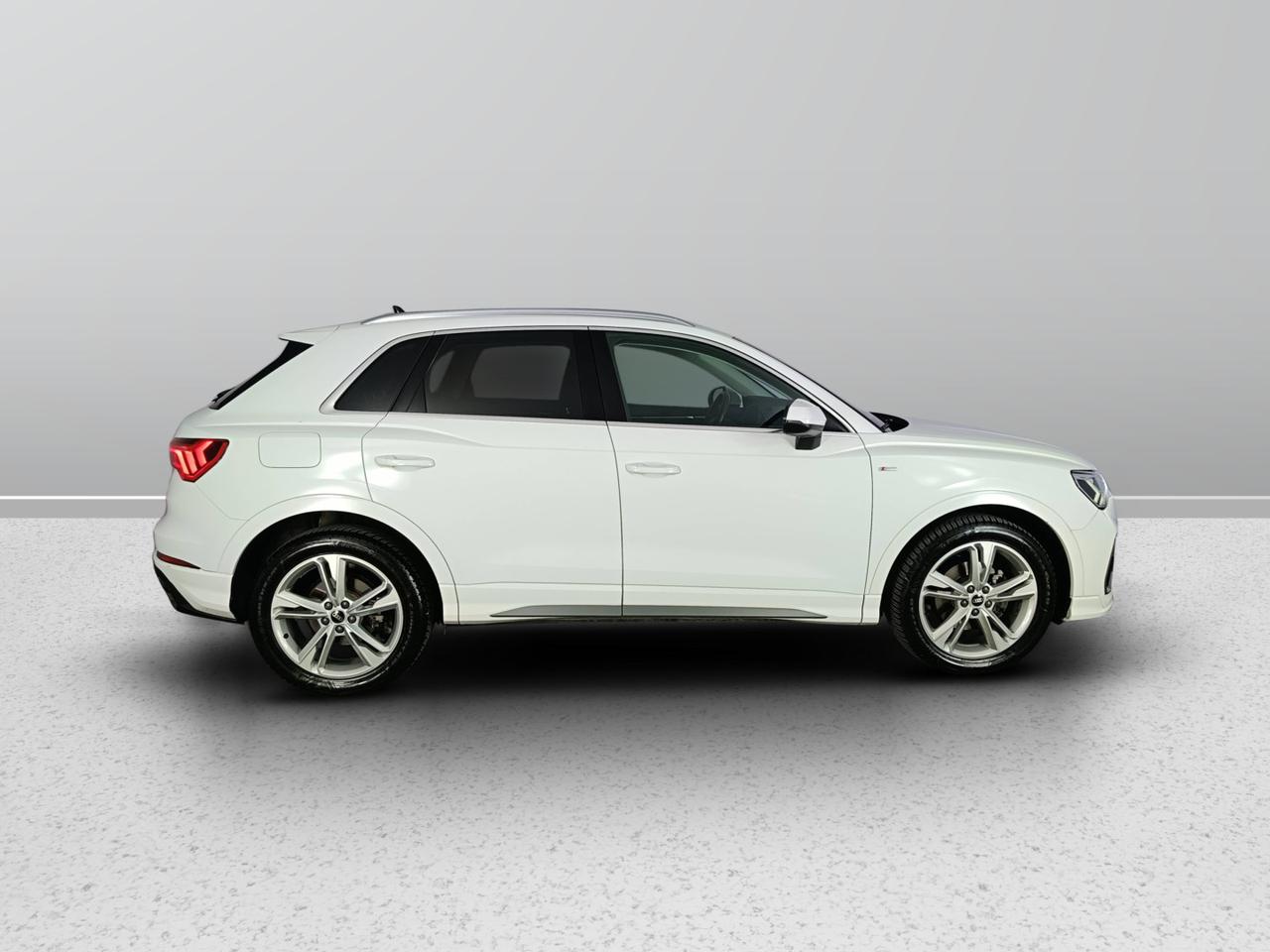 AUDI Q3 II 2018 - Q3 35 2.0 tdi s-tronic
