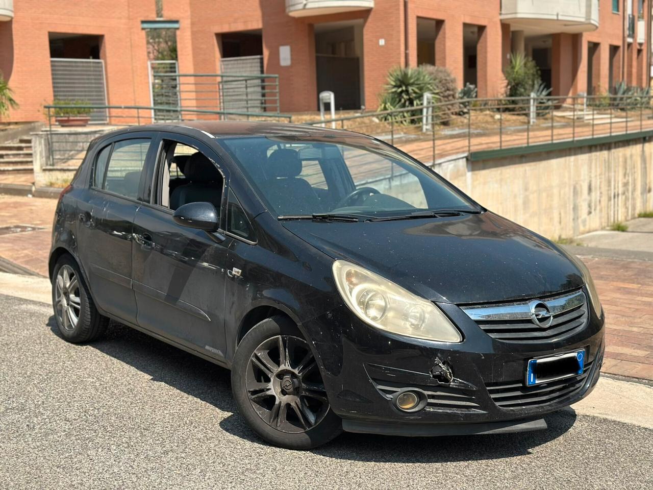 Opel Corsa 1.2 5 porte Cosmo