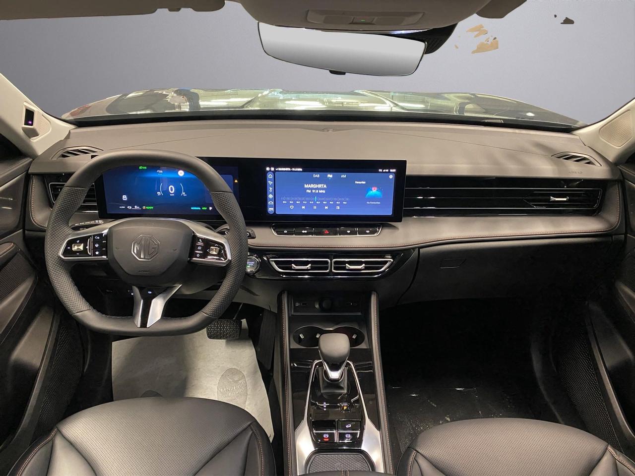 Mg HS 1.5 phev Luxury auto