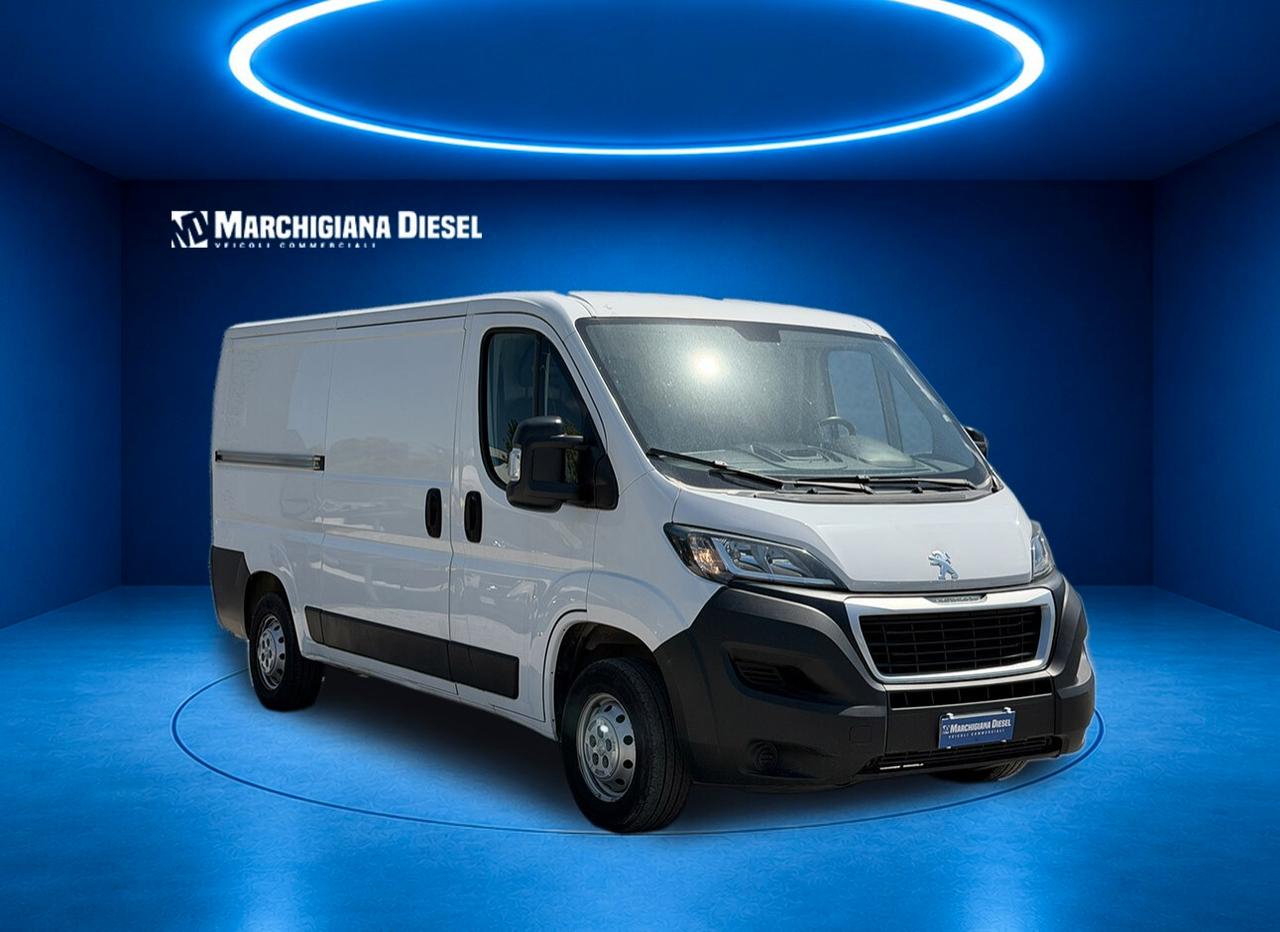 Peugeot Boxer 2.2 TD 140CV 3 posti L2H1
