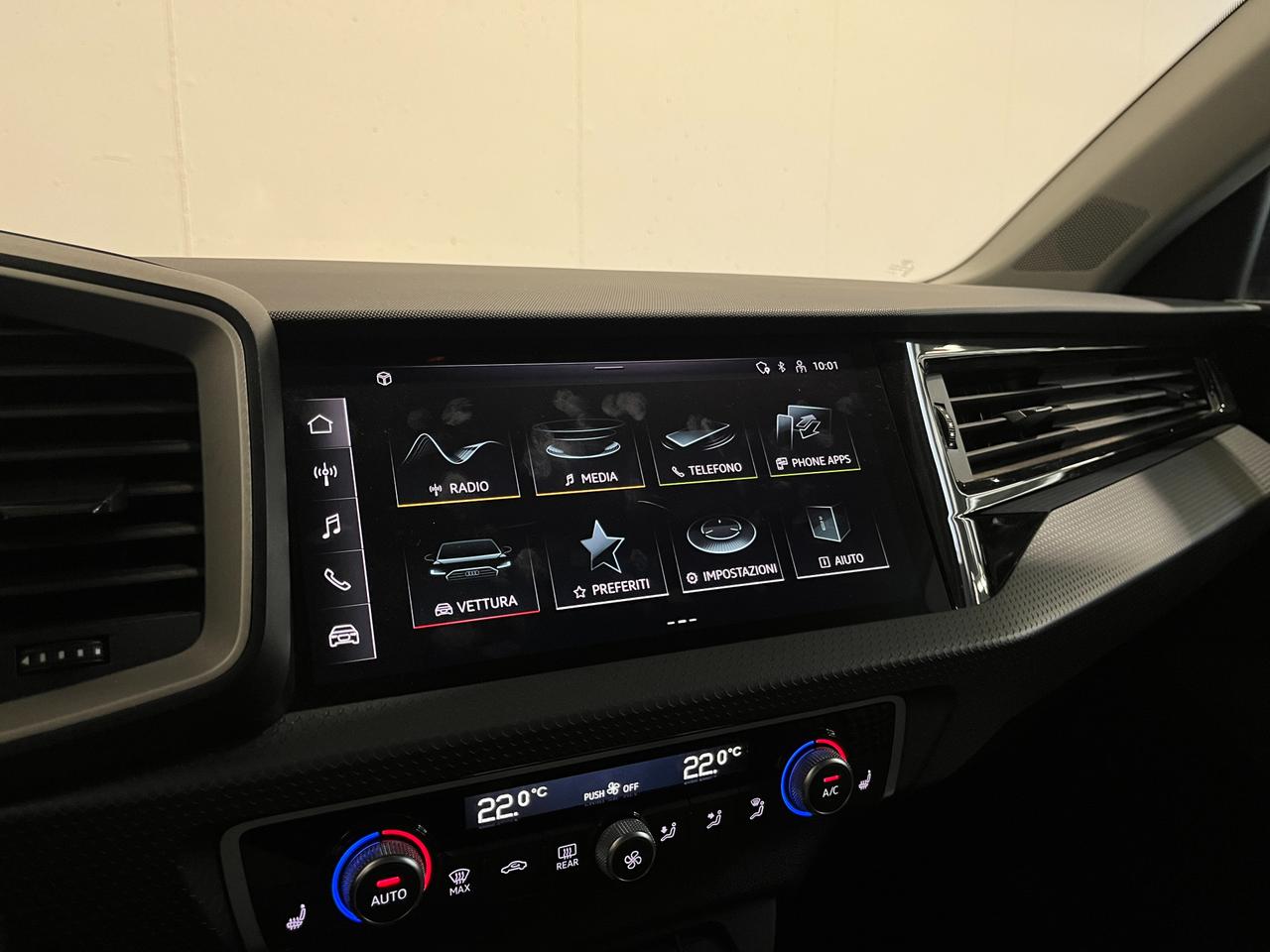 AUDI A1 ALLSTREET 30 TFSI S-TRONIC ADMIRED
