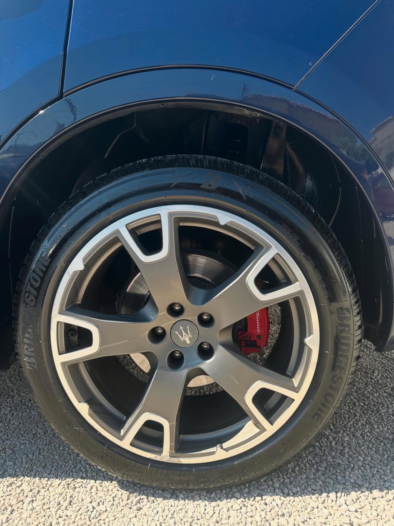 Maserati Levante V6 Diesel 275 CV AWD