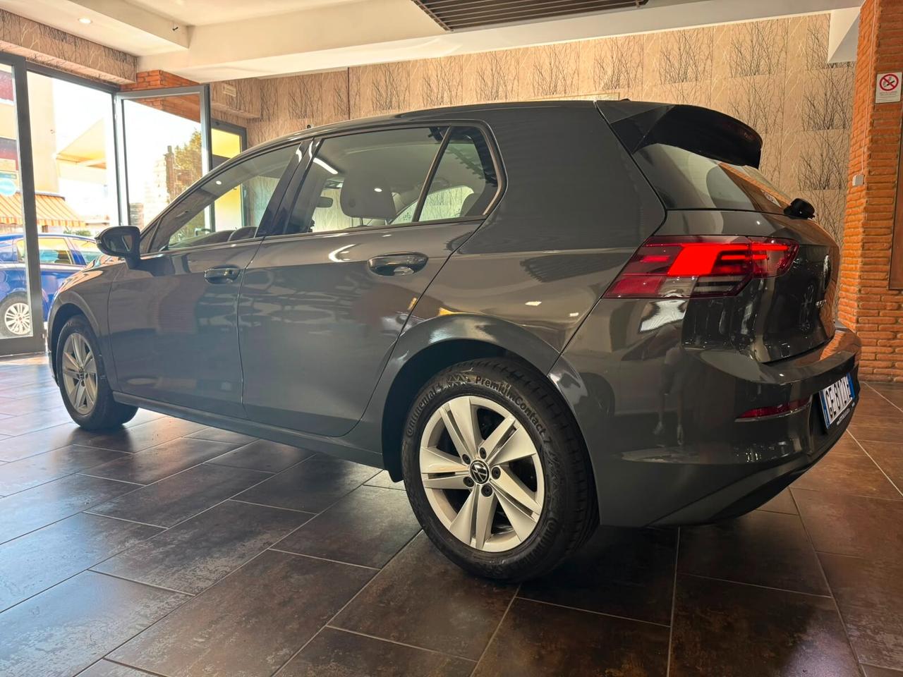Volkswagen Golf 1.5 eTSI 130 CV EVO ACT DSG Life