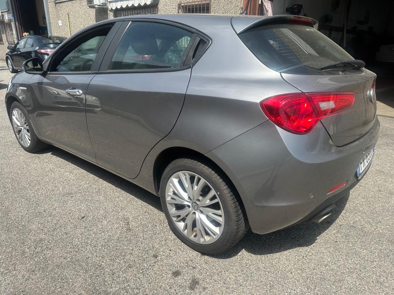 Alfa Romeo Giulietta 1.6 JTDm TCT 120 CV