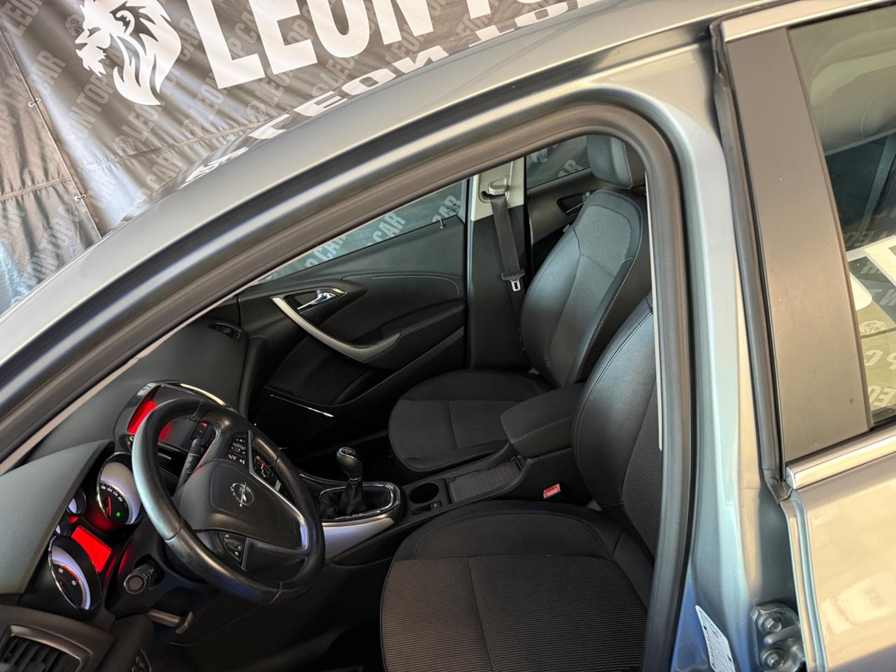 Opel Astra 1.7 CDTI 125CV 5 porte Cosmo distribuzione effettuata