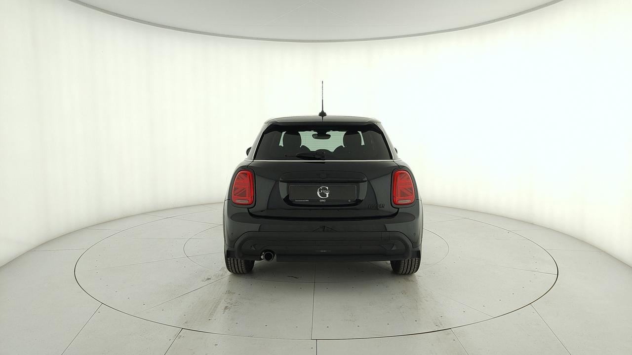 MINI Mini IV F55 2021 5p - Mini 5p 1.5 Cooper Classic auto