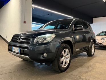 Toyota RAV 4 Crossover 2.0 Sol 4x4