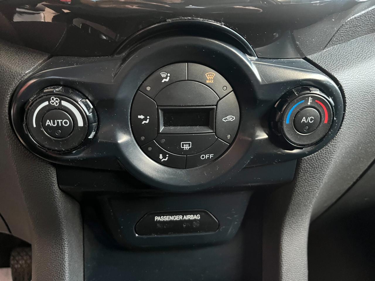 Ford EcoSport 1.5 TDCi 95 CV Titanium
