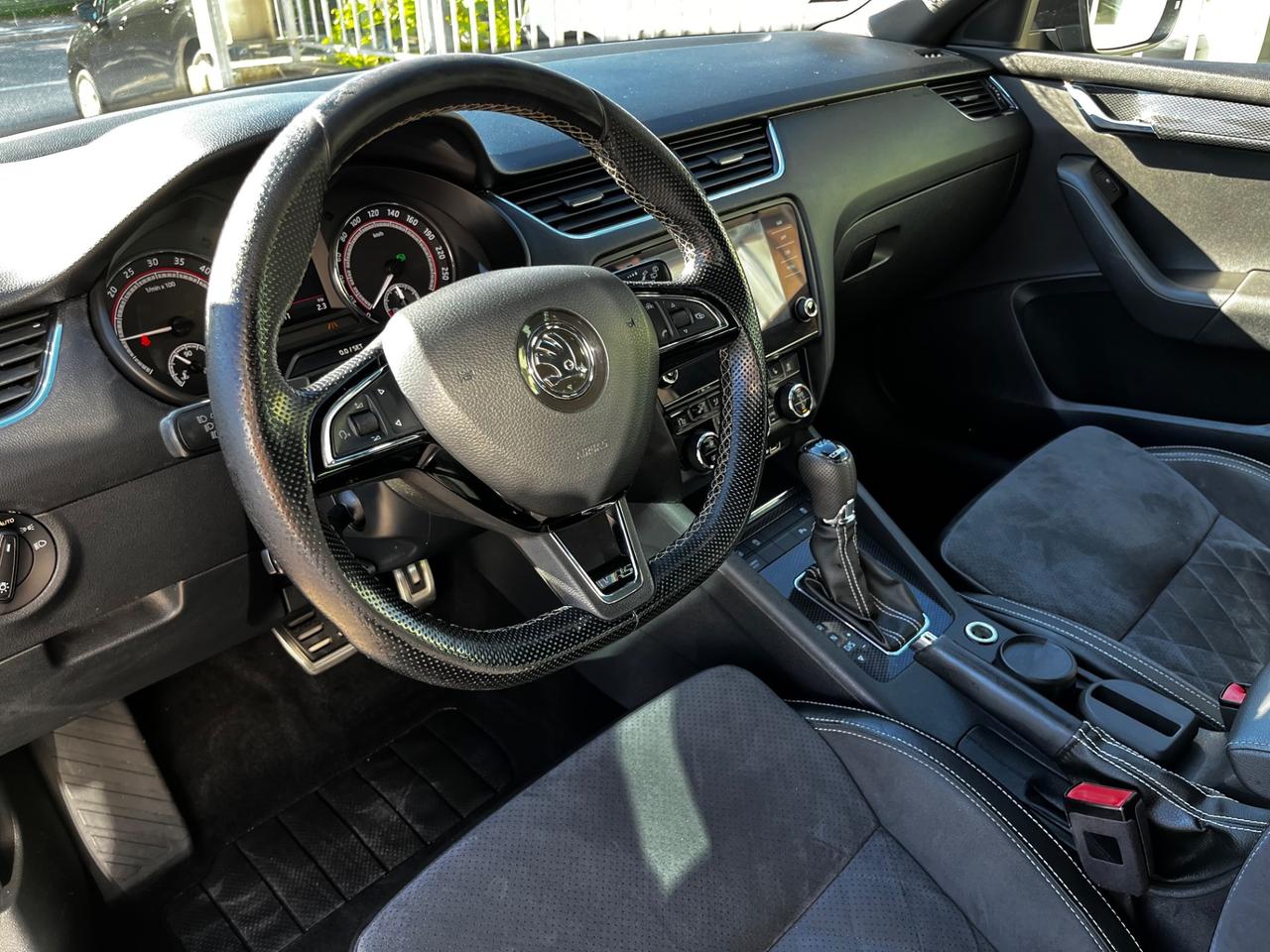 Skoda Octavia RS 2.0 TDI 184cv 4x4 DSG FULL OPTIONAL