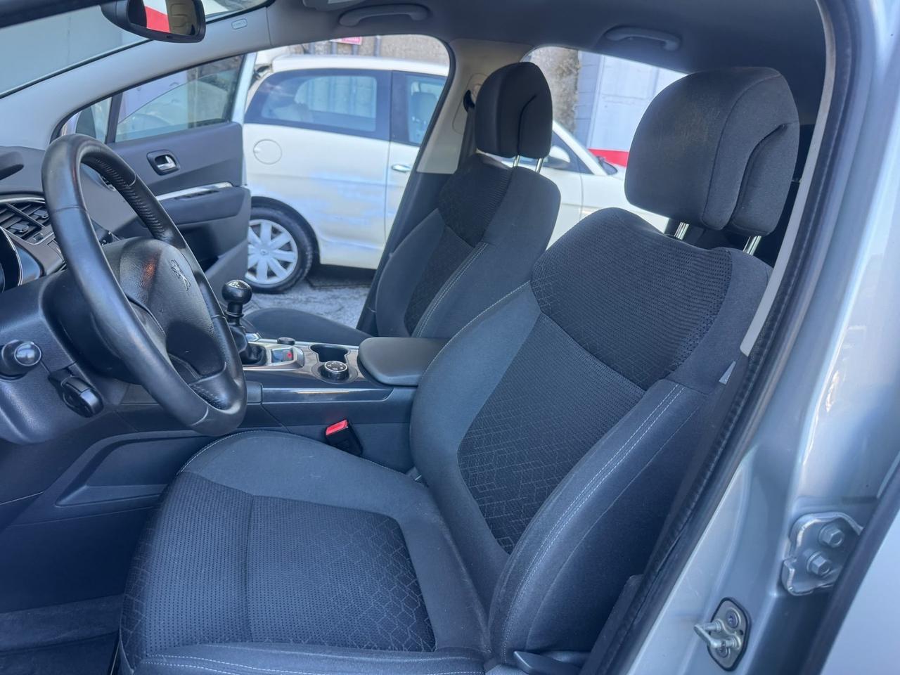 Peugeot 3008 BlueHDi 120cv - euro6 2016