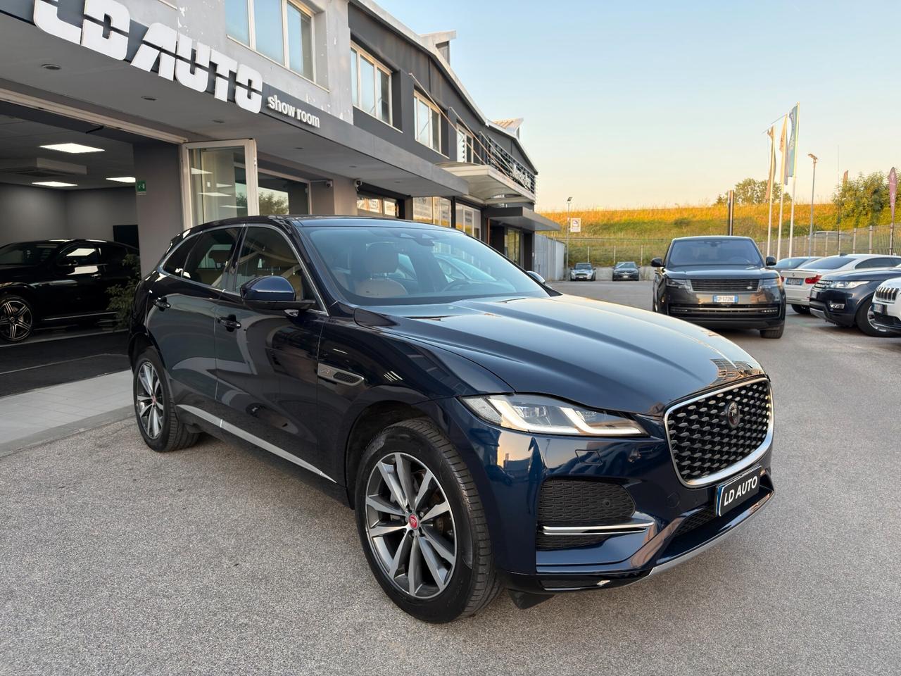 Jaguar F-Pace 2.0 D 204 CV AWD aut. SE