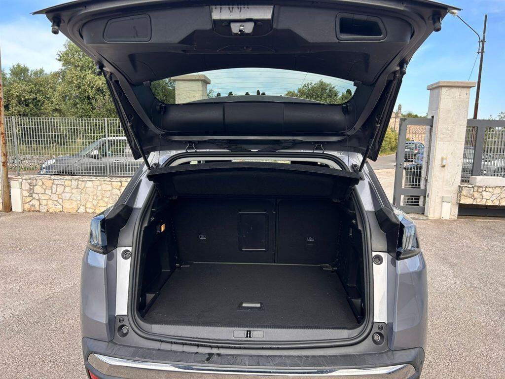 Peugeot 3008 Allure Pack 130cv EAT8