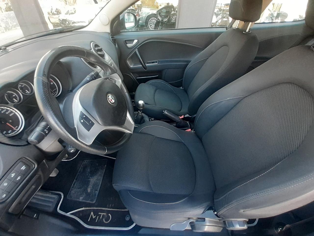 Alfa Romeo MiTo 1.3 JTDm-2 95 CV S&S Distinctive