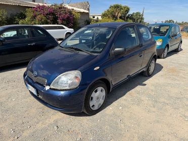 Toyota Yaris 1.3 Benzina-Gancio Traino-Neopatentati