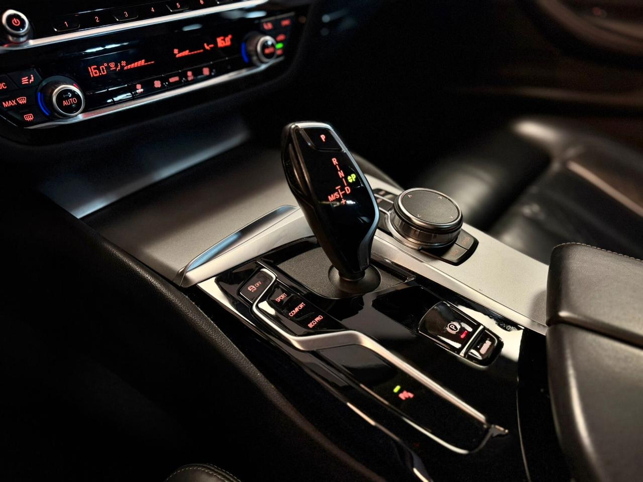 Bmw 520d 48V Touring Business