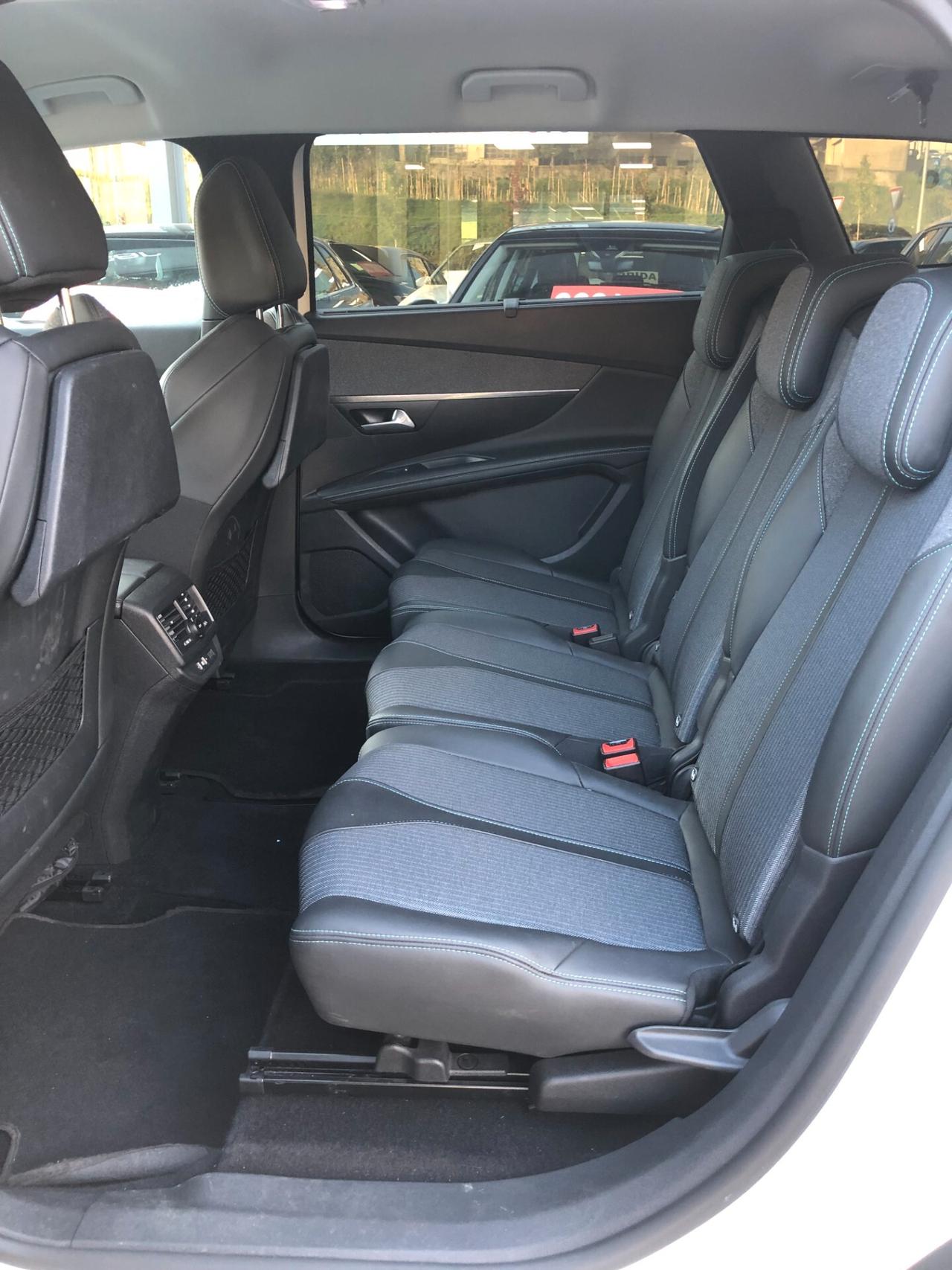 Peugeot 5008 PureTech Turbo 130 S&S EAT8 Allure Pack
