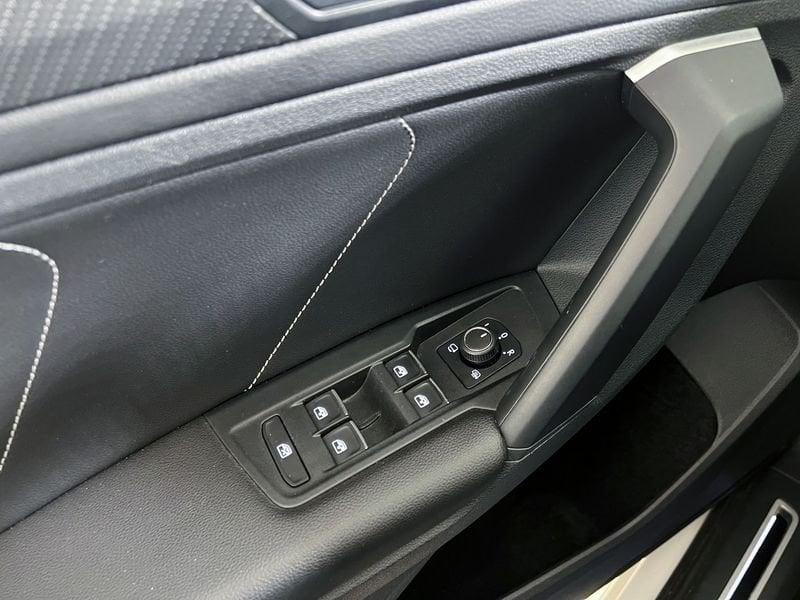 Volkswagen Tiguan Tiguan 2.0 TDI 150 CV SCR DSG R-Line
