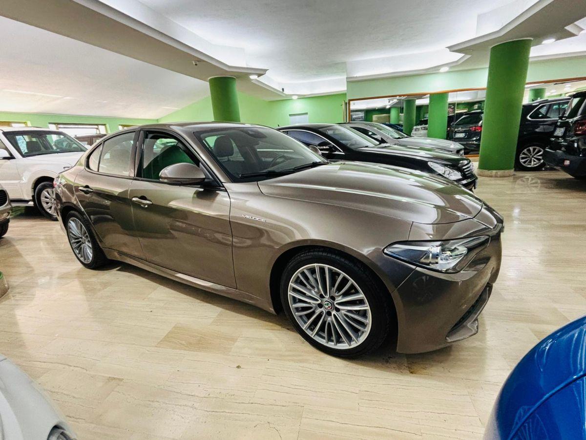 Alfa Romeo Giulia 2.2 Td 180cv Veloce
