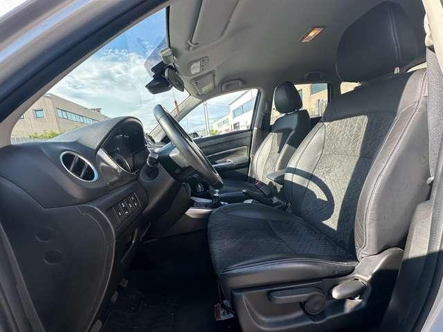 Suzuki Vitara 1.4 Hybrid Top