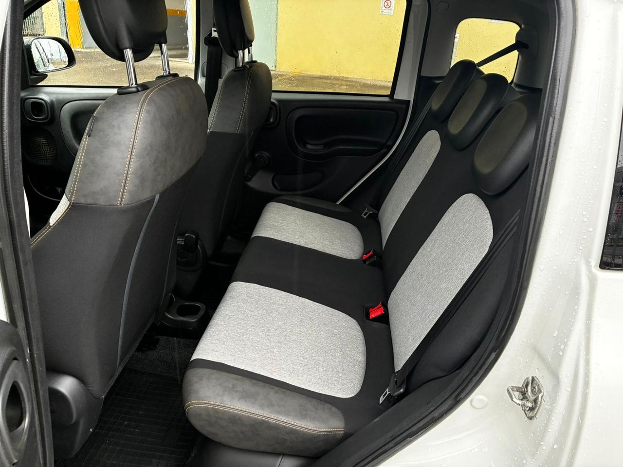 FIAT PANDA CROSS 4x4 0.9TWINAIR - GANCIO TRAINO