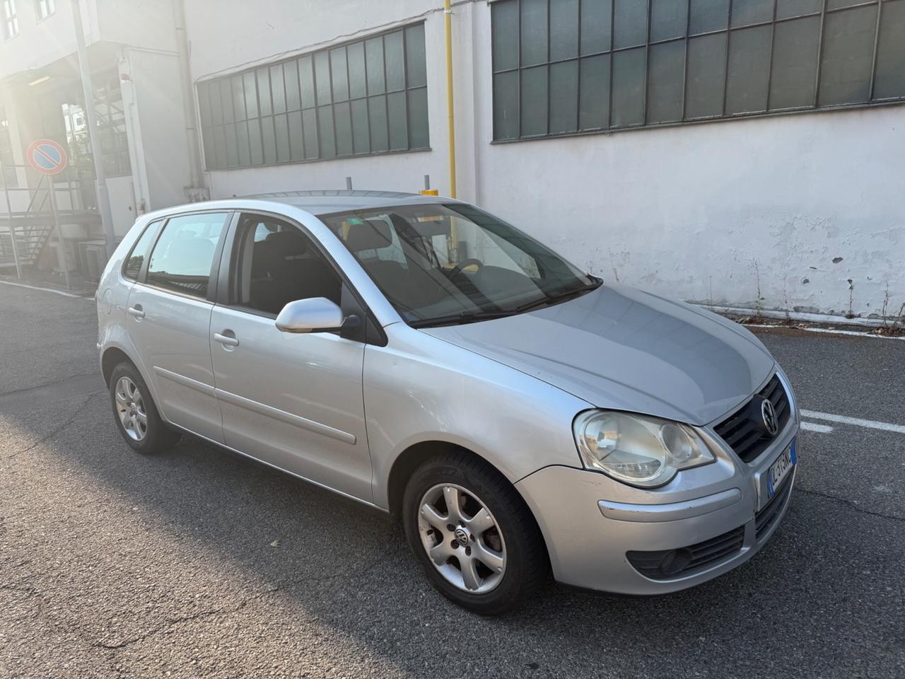 Volkswagen Polo 1.4/80CV 16V 5p. Comfortline