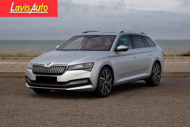 SKODA Superb 2.0 TDI 190 CV SCR DSG 4x4 Wagon Executive
