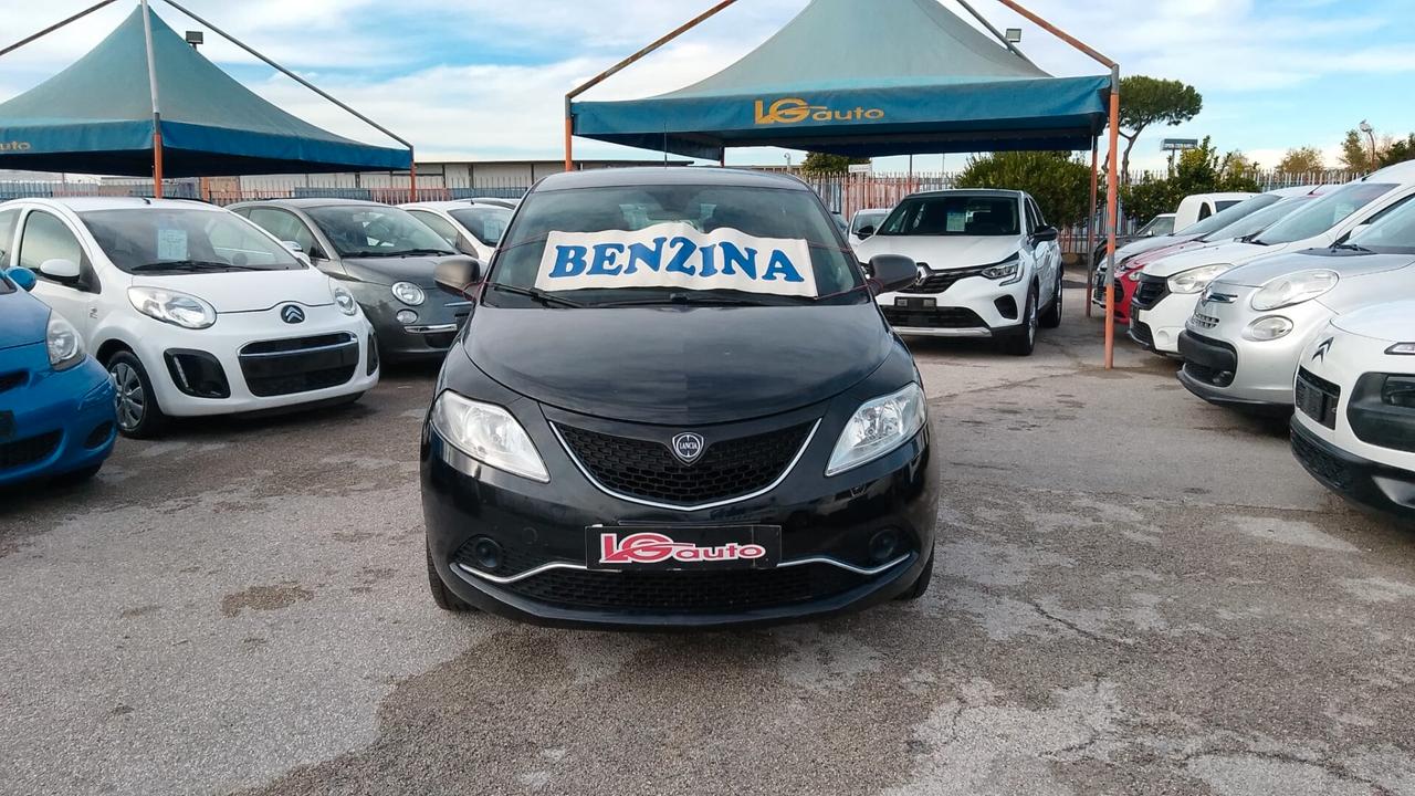 Lancia Ypsilon 1.2 BENZINA
