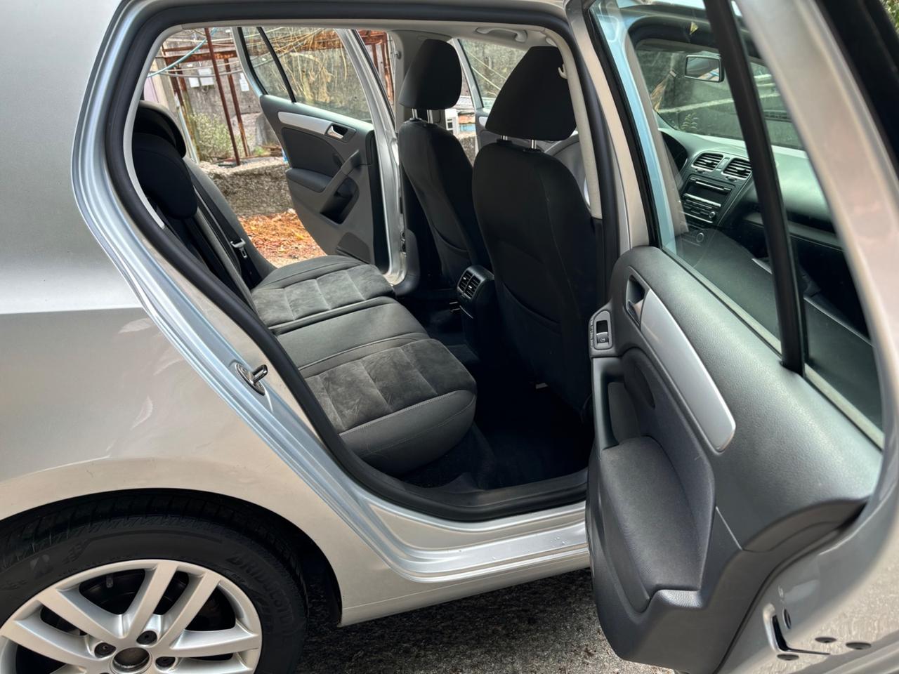 Volkswagen Golf 1.6 TDI DPF 5p. Highline