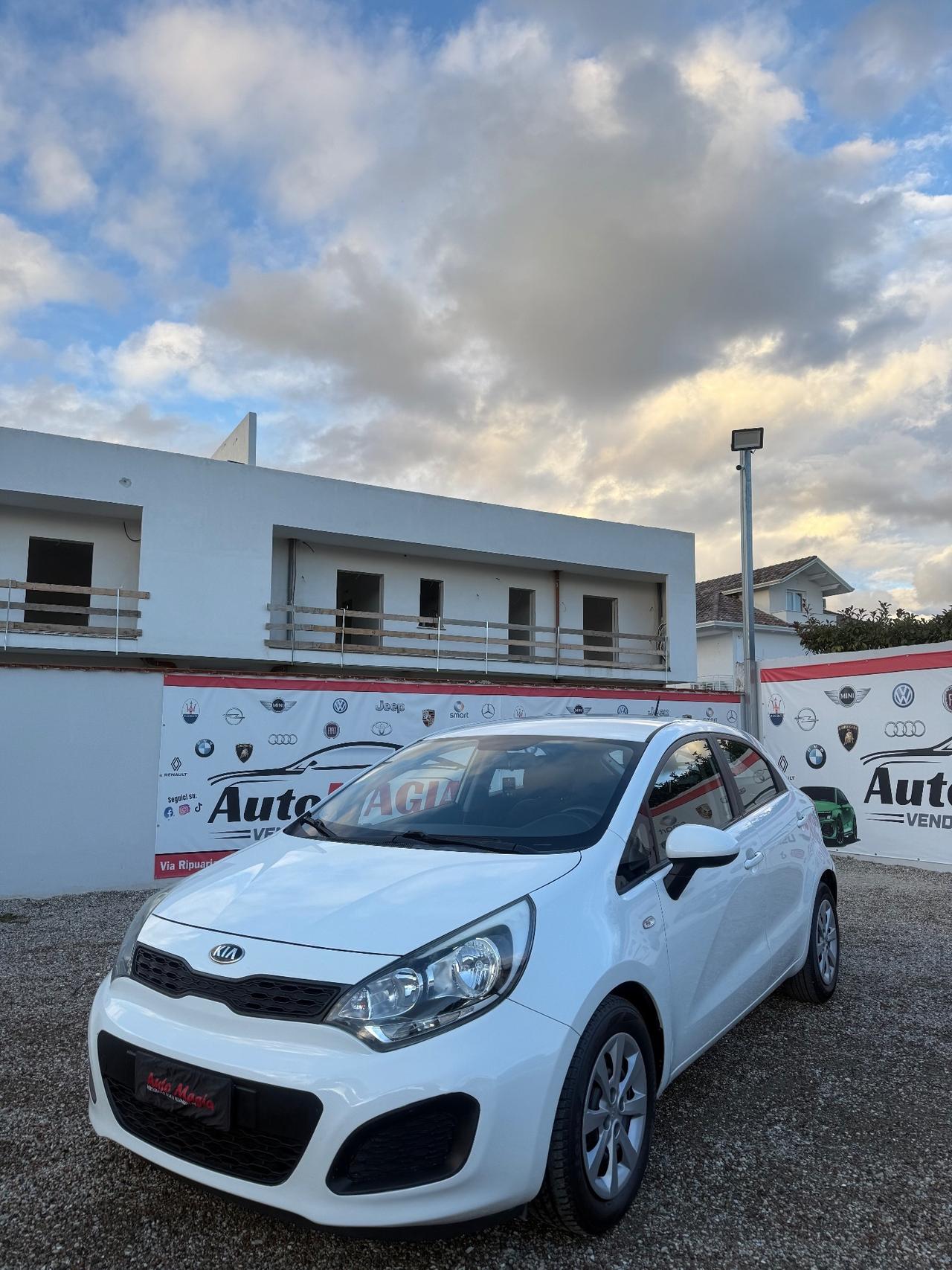 Kia Rio 1.2 CVVT 5p. City