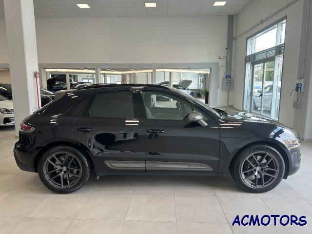 PORSCHE Macan 2.0 T