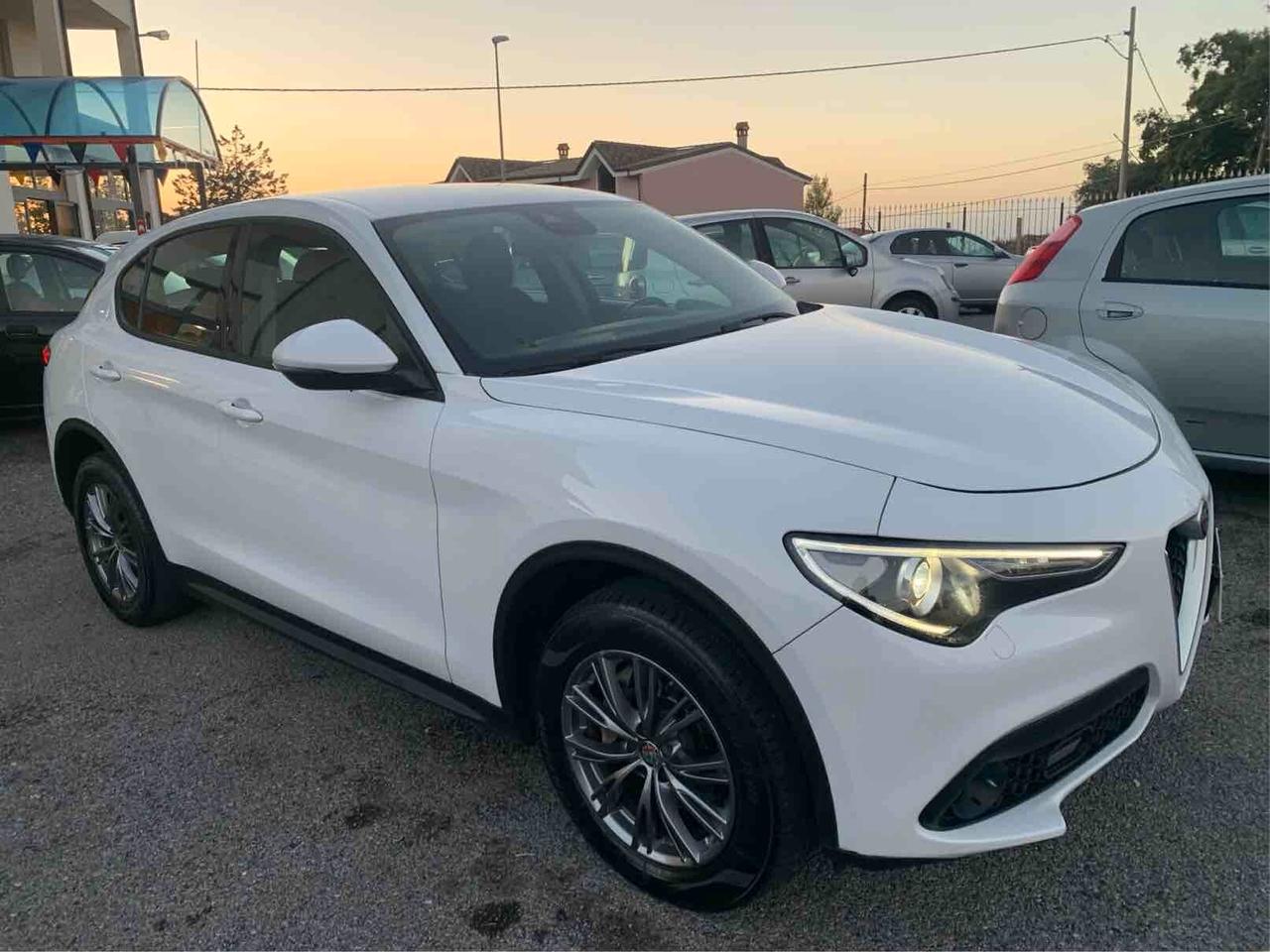 Alfa Romeo Stelvio 2.2 Turbodiesel 180 CV Q4