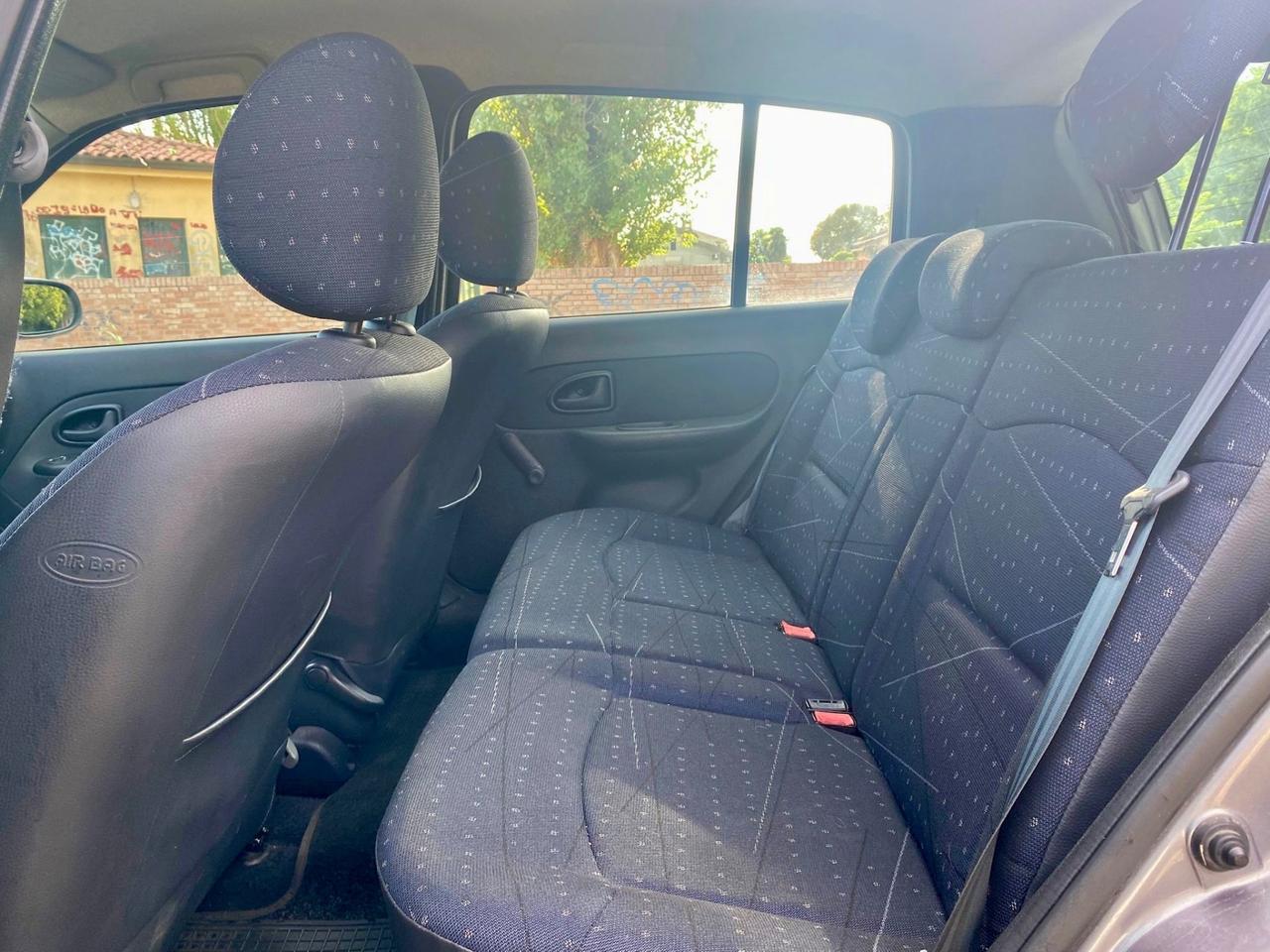 Renault Clio 1.2 cat 5 porte Symbol