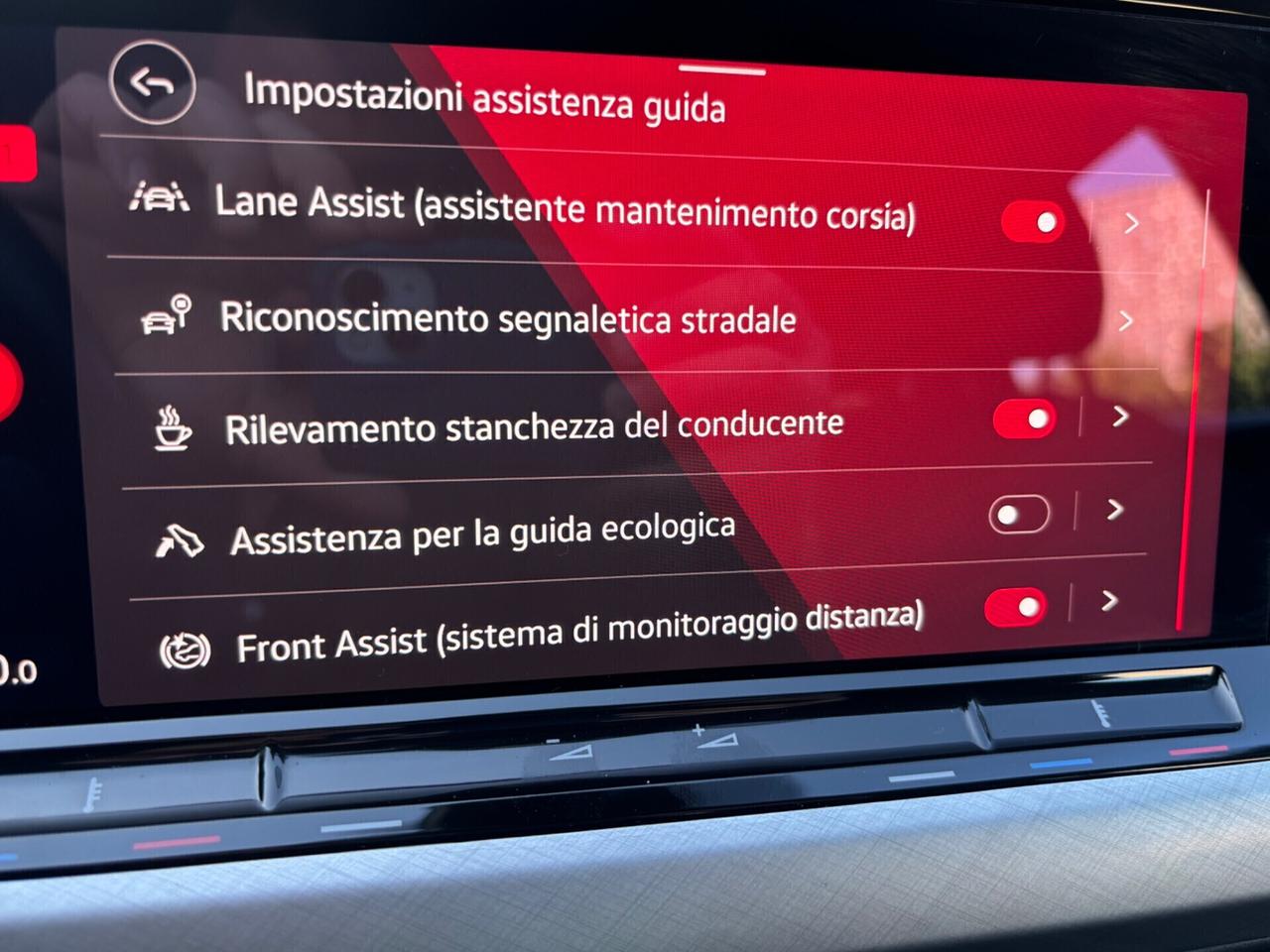 Volkswagen Golf 1.0 eTSI DSG HYBRID OK NEOPATENTATI