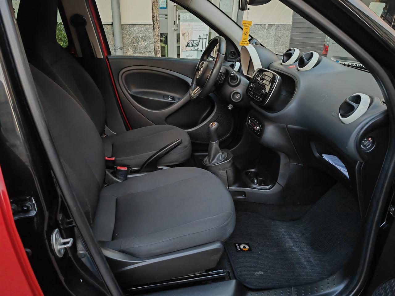 SMART FORFOUR 1.0 BENZINA CV71 KW52 PRIME