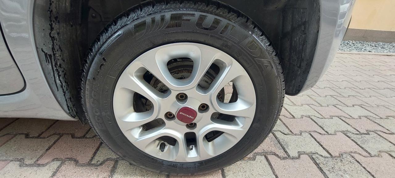 PANDA 1,3 MTJ DIESEL 95 CV MODELLO LOUNGE LEGA TELEFONO 5 POSTI IMPECCABILE