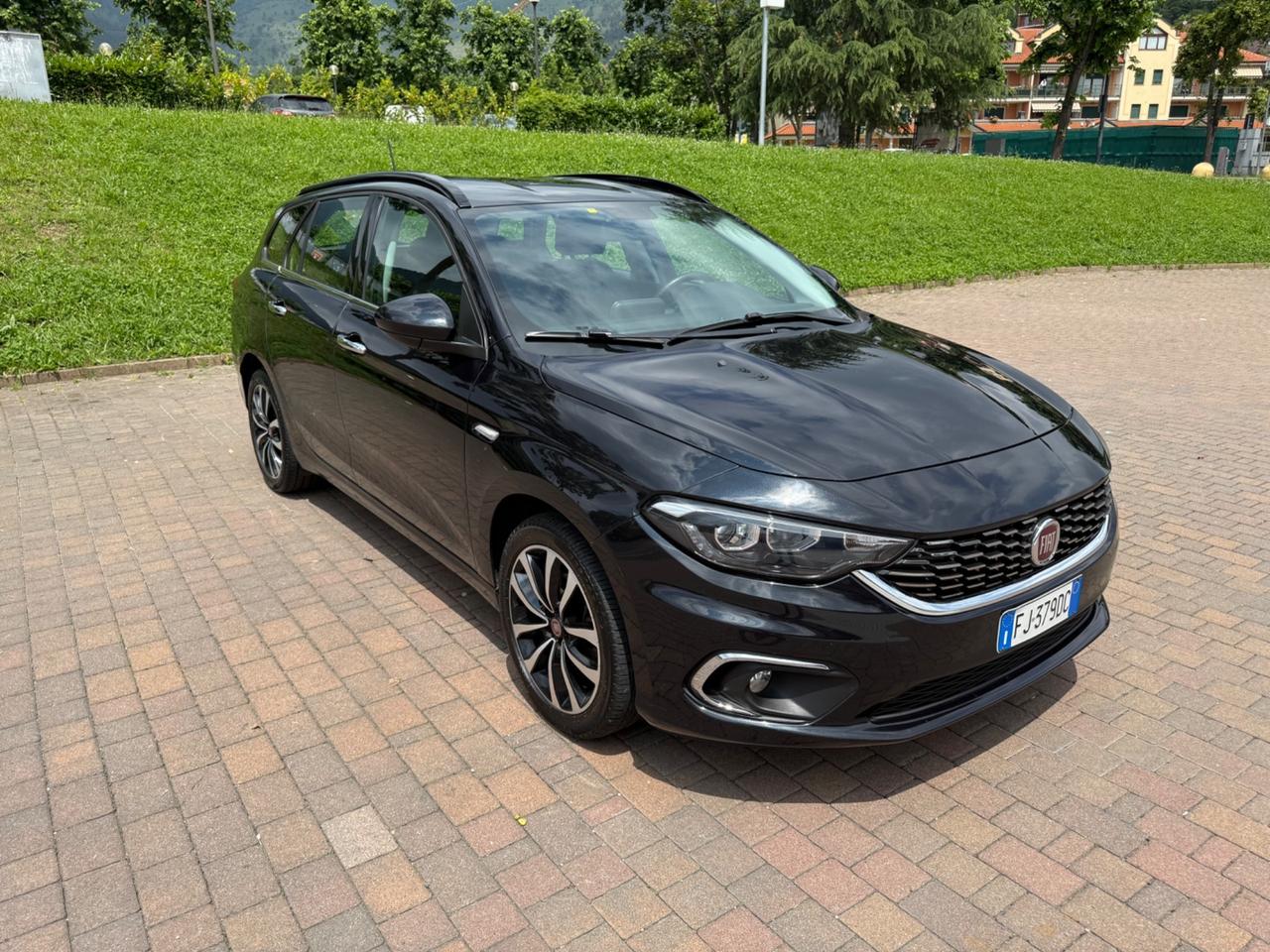 Fiat Tipo 1.6 Mjt S&S SW Lounge