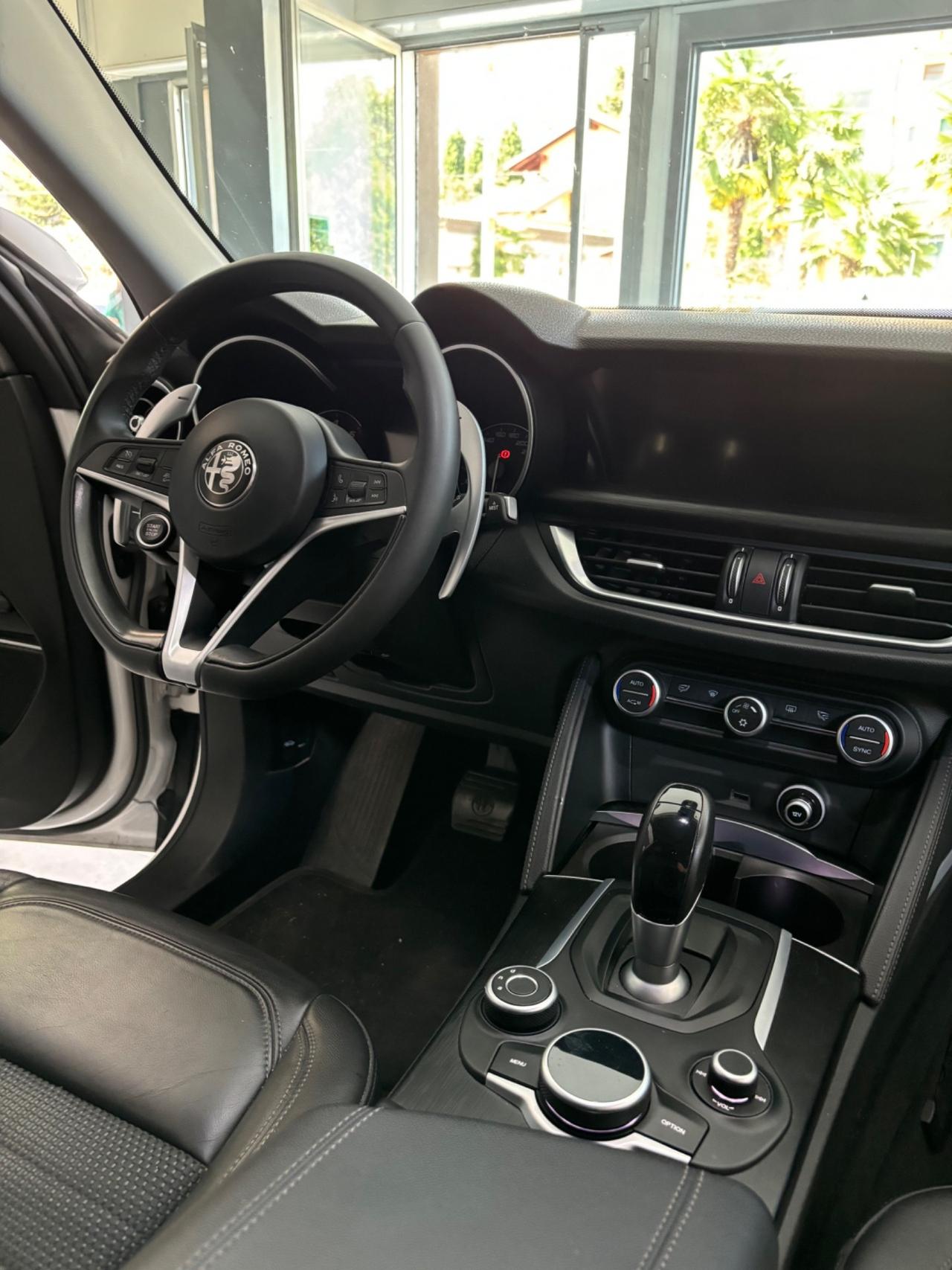 Alfa Romeo Stelvio 2.2 Turbodiesel 210 CV AT8 Q4 Business