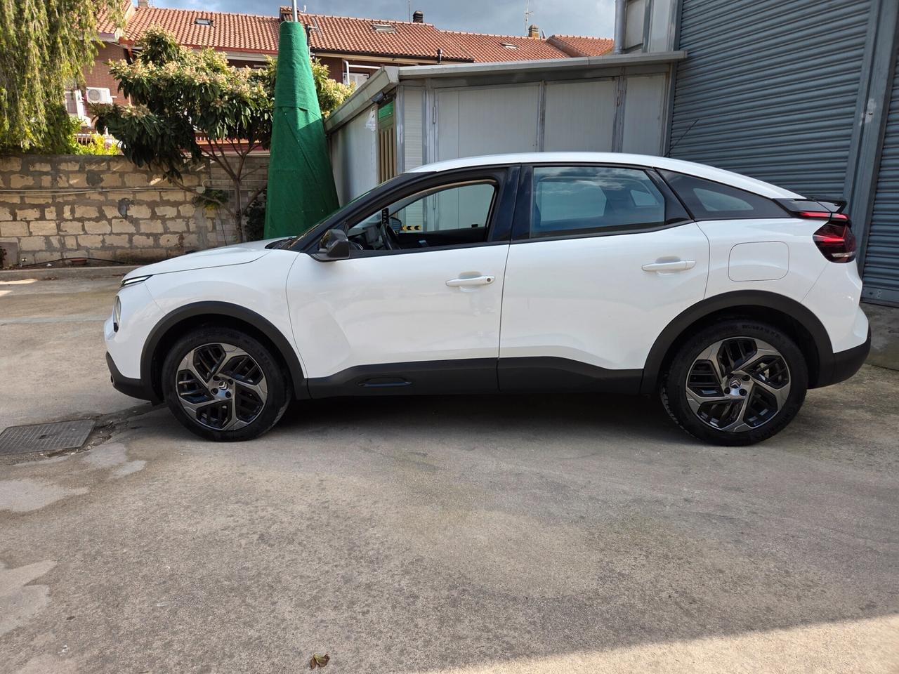 Citroen C4 BlueHDi 130 S&S EAT8 Shine