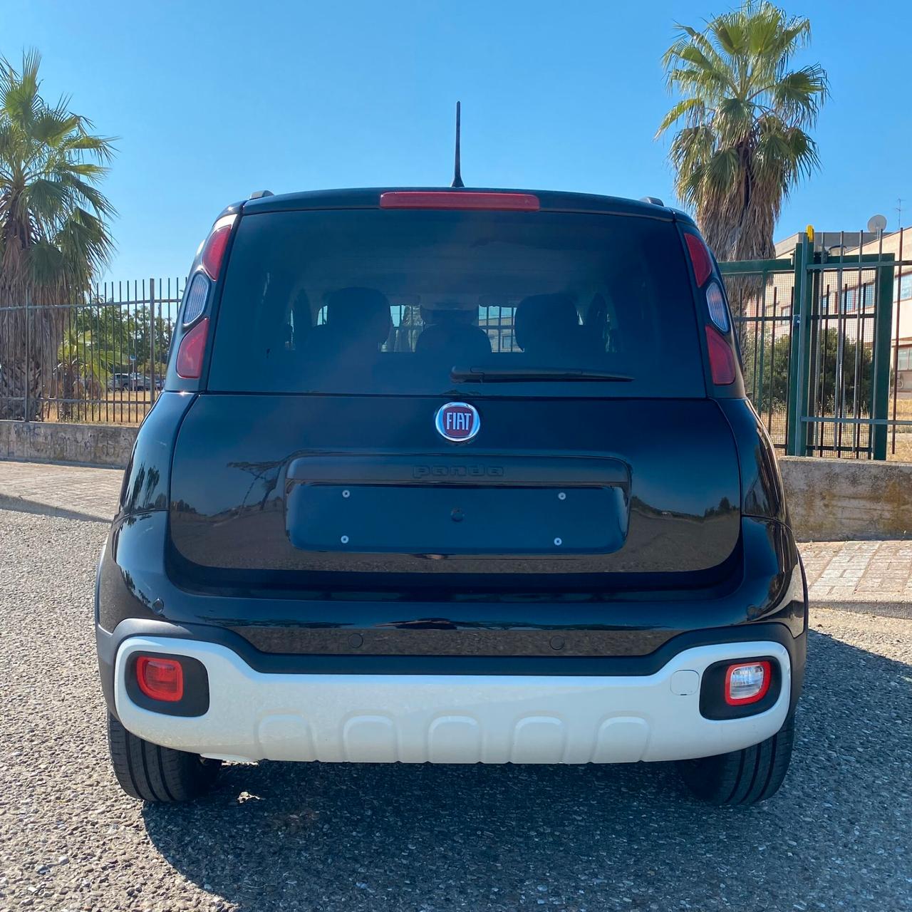 Fiat Panda Fiat Panda 1.0 S&S Hybrid Pandina KM0