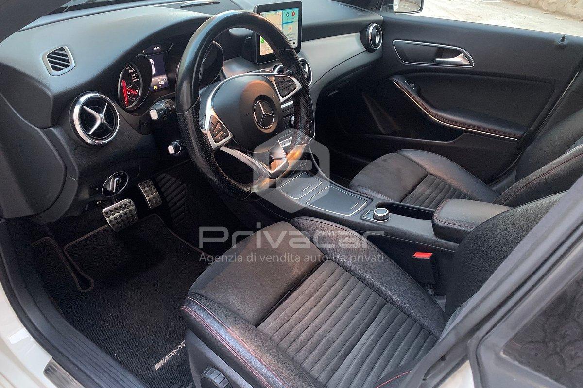 MERCEDES CLA 200 d Premium