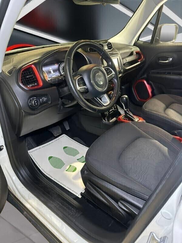 Jeep Renegade 2.0 Mjt 170CV 4WD Active Drive Trailhawk
