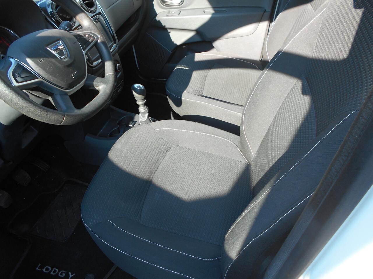 Dacia Lodgy 1.5 DCI 110 CV 7 POSTI